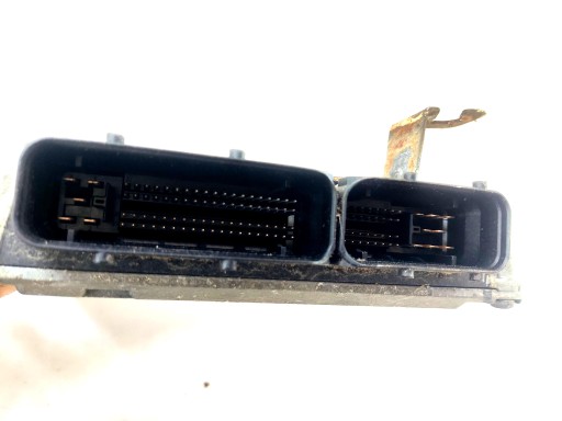 computer control unit of the engine SEAT TOLEDO III 1.6i SPRAWNY