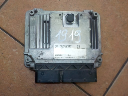 0281015569 - Контроллер двигателя captiva 2.0 vcdi 96950947