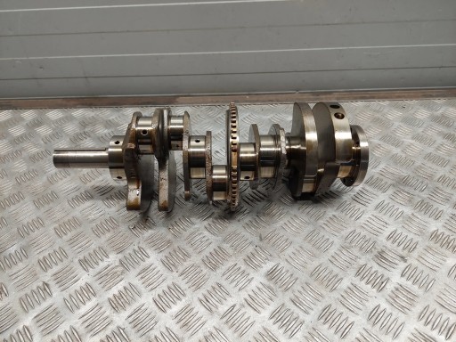 Chevrolet camaro 12675631 передні колінчасті вали