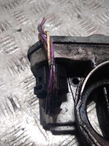 throttle flap VOLKSWAGEN PASSAT B6 03G145209C