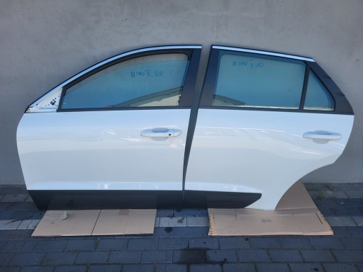 Передні ліві двері niro ii org. колір лаку ud стан bdb