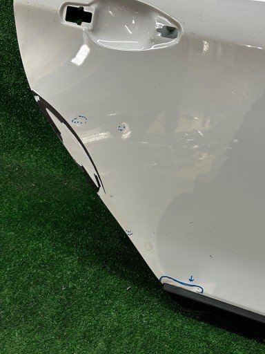 Tür heck hinten rechts PEUGEOT 2008 und