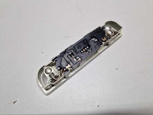 AUDI A6 C6 A6C6 Feux phare Ciel de toit OSWIETLENIE 4F0947111