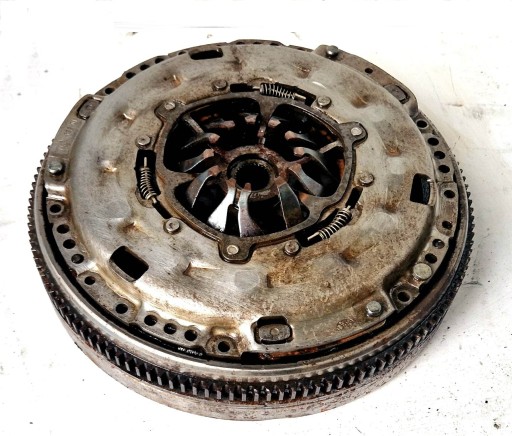 ДВУХМАССОВОЕ КОЛЕСО LUK 1.9 TDI 105KM BLS BKC BXE BJB