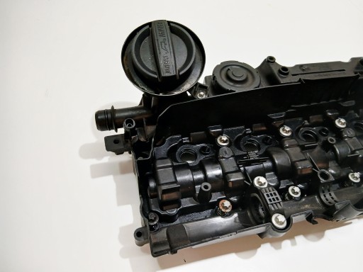 kryt ventilov BMW X1 E84 E90 E91 F10 N47 LCI 8570828 (0006293)