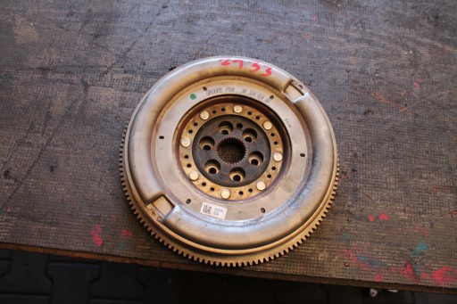2133. wheel flywheel PEUGEOT 9832497480