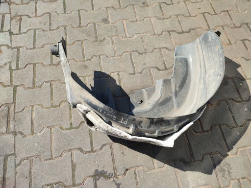 Peugeot 2008 II 2020 rear part side right mudguard rear.