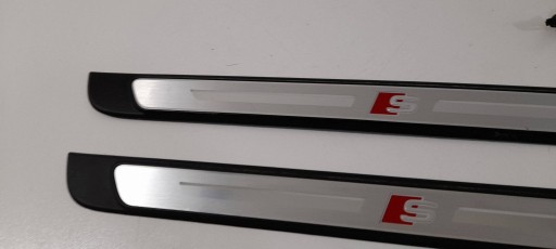Audi A3 8Y caps for threshold para 8Y0947417A (A4)