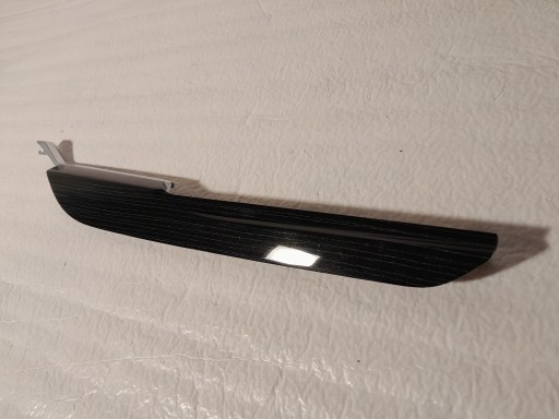 BMW 7 G11 LCI kryt DEKOR TUNELU 8066683