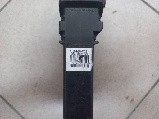 Склопідйомник 101449-202 0130821731