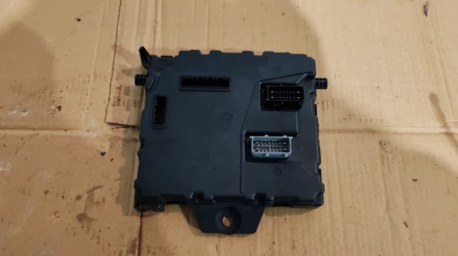 Renault master iii lift 21r 2.3 dci bcm модуль 284b17791r