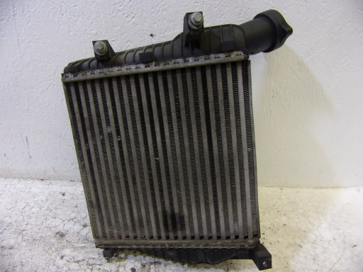INTERKULER INTERCOOLER VOLKSWAGEN TOUAREG 5.0 TDI BEHR 7L0145804