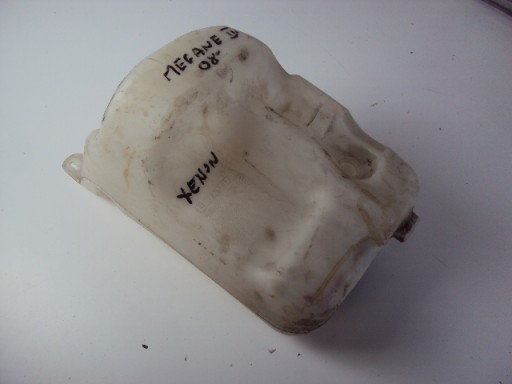 289100015R - БАЧОК ОМИВАЧА КСЕНОНУ RENAULT MEGANE III