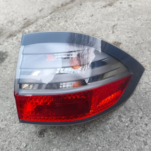 Ford S-MAX MK1 light rear right w fender