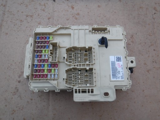 Блок запобіжників kia ceed iii 91950j7131