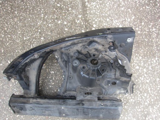 BMW F10 F11 Štvrťka pravá predná FARTUCH štvrťka uloženie 7259360