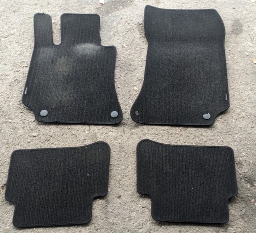 КОМПЛЕКТ Килимків MERCEDES W212 3.0 CDI 11R