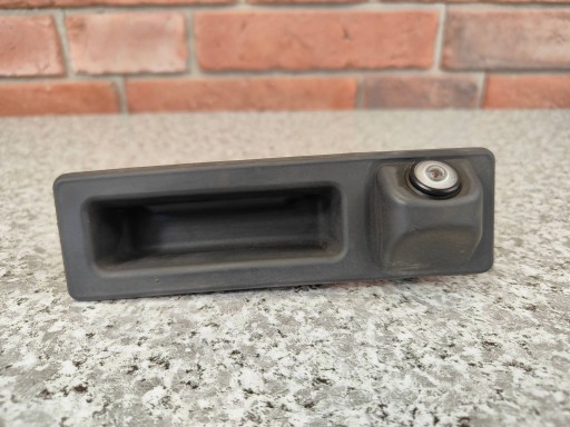 Bmw f15 f16 f48 кнопка камеры заднего вида на ручке задней двери 7345700 7932454