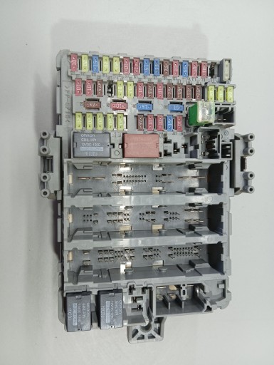 Блок запобіжників bsi honda cr-v iv t1e-e311