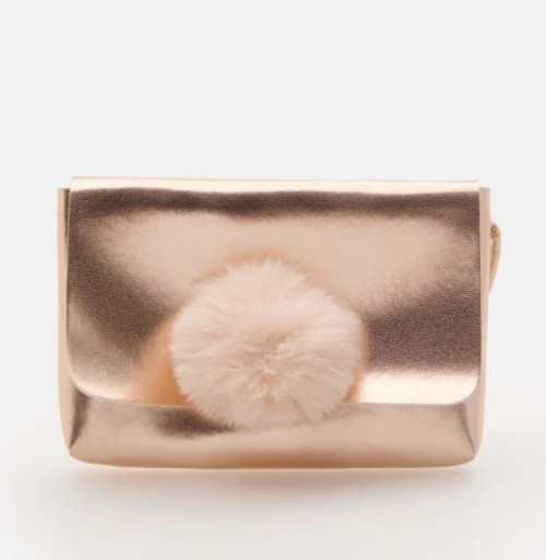 ЗОЛОТА СУМКА З ПОМПОНАМИ ДЛЯ ДІВЧИНКИ