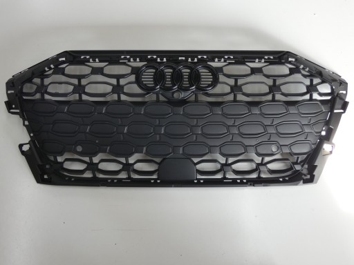 8Y0853651H/AB - Заглушка радиаторной решетки AUDI RS-3 8Y