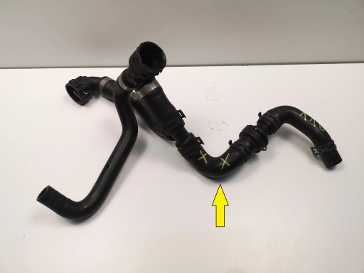 8W0122449CR - Шланг радиатора AUDI A4 2.0 16-