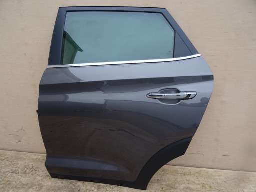 Hyundai tucson ii задні двері зліва