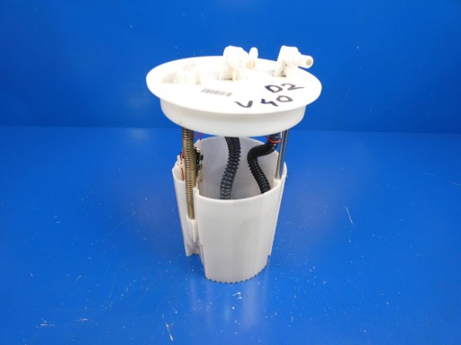 VOLVO V40 II 1.6 D D2 feed pump Z tanks