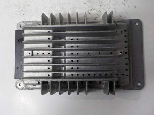 AUDI TT and 8N amplifier RADIA 8N7035223A 309019 AMP ASSY 5631 TT ROADSTER