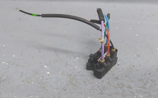 80A616013 - Audi q5 80a 17^ пневматичні розподільні клапани