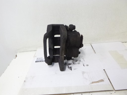 caliper brake + caliper carrier front left Mitsubishi Grandis 2.0 DI-D 2005r.