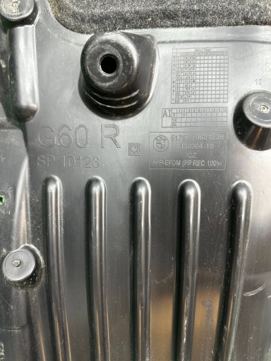 mudguard front BMW 5 G60 G61 9621236