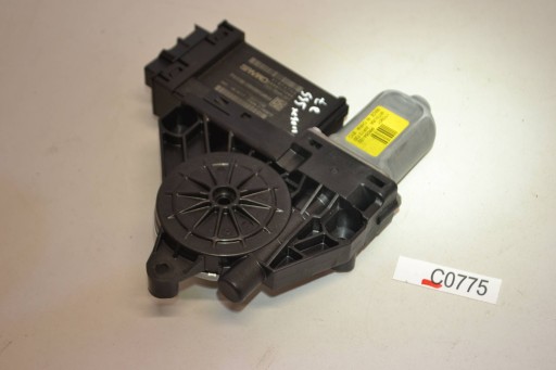 Электродвигатель заднего стекла volvo xc90 ii 31674759