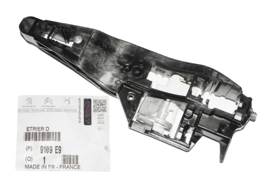 9109E9 - КРОНШТЕЙН ДВЕРНАЯ РУЧКА JUMPY EXPERT SCUDO II 07- ОРИГИНАЛ