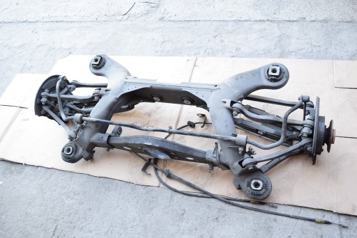 211 219 - Mercedes w211 w219 55 6.3 amg підвіска візок балка сани задня траверса