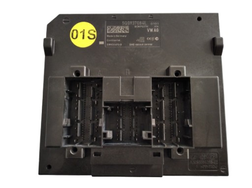 5q0937084l драйвер BORDNETZ SKODA OCTAVIA 13-17R