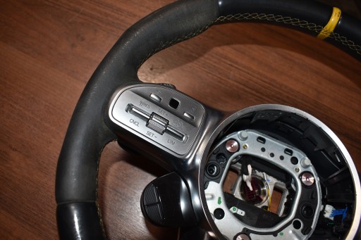 lenkrad ALCANTARA MERCEDES W205 E63 A45 C63 W177 W213 X290 1