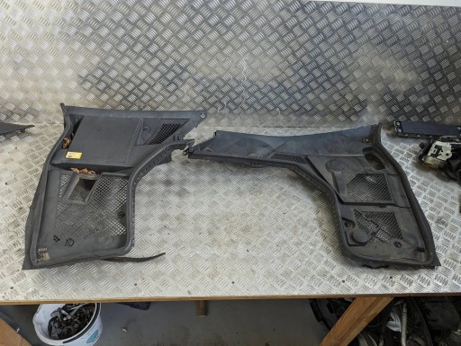 A2058300603 - C-Class W205 2014-2021 Комплект лобового стекла