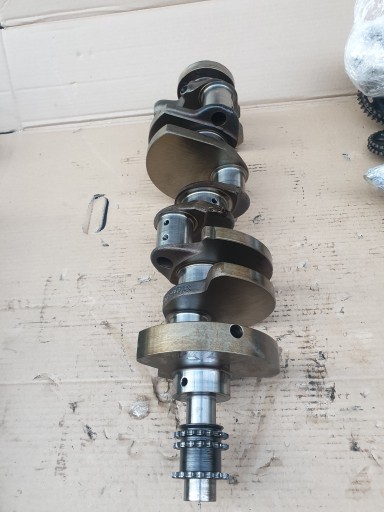 Коленвал mercedes w126 107 m117 5.0 1170312101