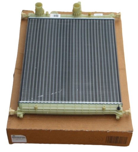 Водяний радіатор Fiat Multipla 71778323