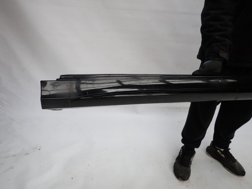 MERCEDES A-KLASA W177 AMG 18- moulding threshold right threshold right