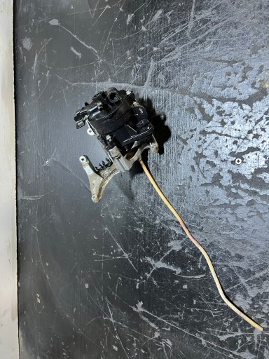 9816847180 9826271180 - CITROEN C3 III 16- 1.6 BHDI BLUE HDI МОНТАЖ КОРПУС ПАЛИВНОГО ФІЛЬТРА