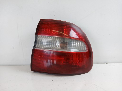 VOLVO V40 and light right rear part