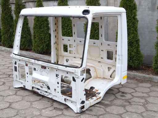 IVECO EUROCARGO III 08-15 ЧЕТВЕРТЬ ЛЕВАЯ ПЕРЕДНЯЯ