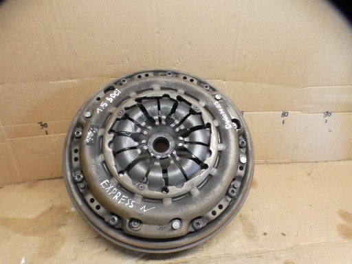 RENAULT EXPRESS II clutch complete 1.5 BLUE DCI 302104374R
