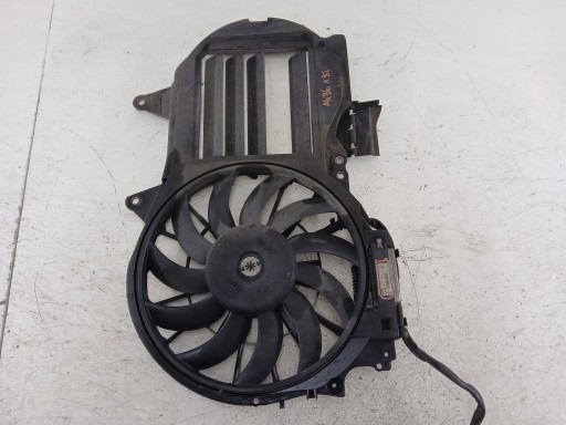 AUDI A4 B6 1.8 T ventilátor chladiče 8E0121205S
