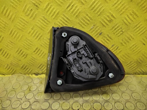 SEAT LEON und Licht links heck 1M6945095