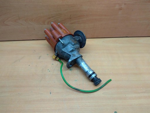 023730604 - Устройство зажигания mercedes w114 w116 2.8 0237306045