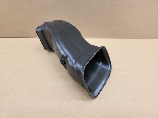 0544 31370228 - ВОЗДУХОЗАБОРНИК VOLVO XC90