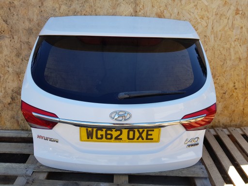 HYUNDAI I40 trunk door boot rear part rear BIALA complete LADNA